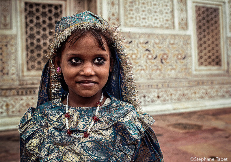 Little-girl-Agra-India